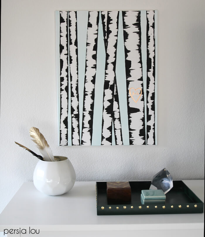 DIY Birch Tree Painting - Make your own wall art with this SUPER easy step-by-step tutorial.