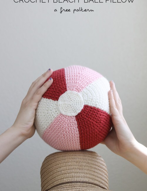 Crochet Beach Ball Pillow - free pattern