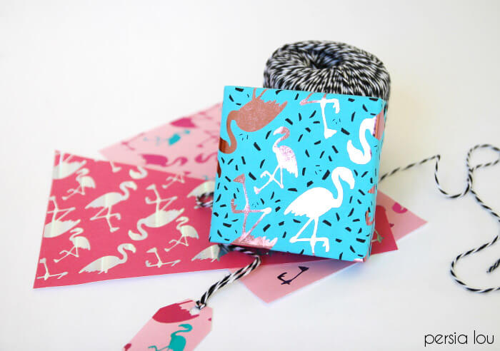 diy metallic wrapping paper with flamingos! 
