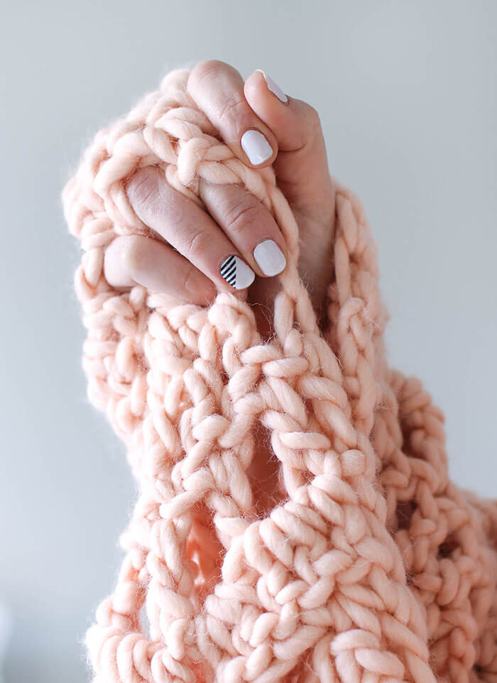 Crochet this gorgeous crocheted blanket easily and quickly with a kit from We Are Knitters.