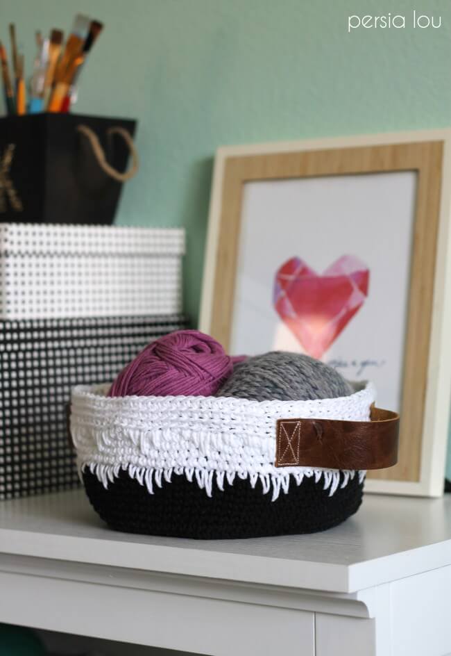 geometric crochet basket