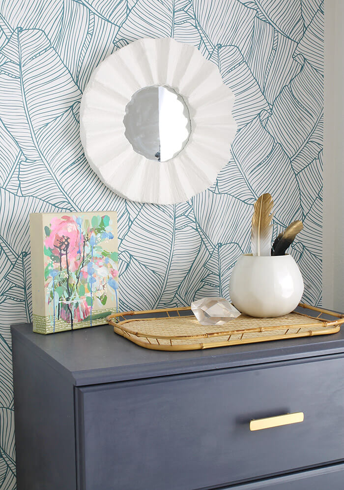 colorful modern bedroom - love that wall paper! 