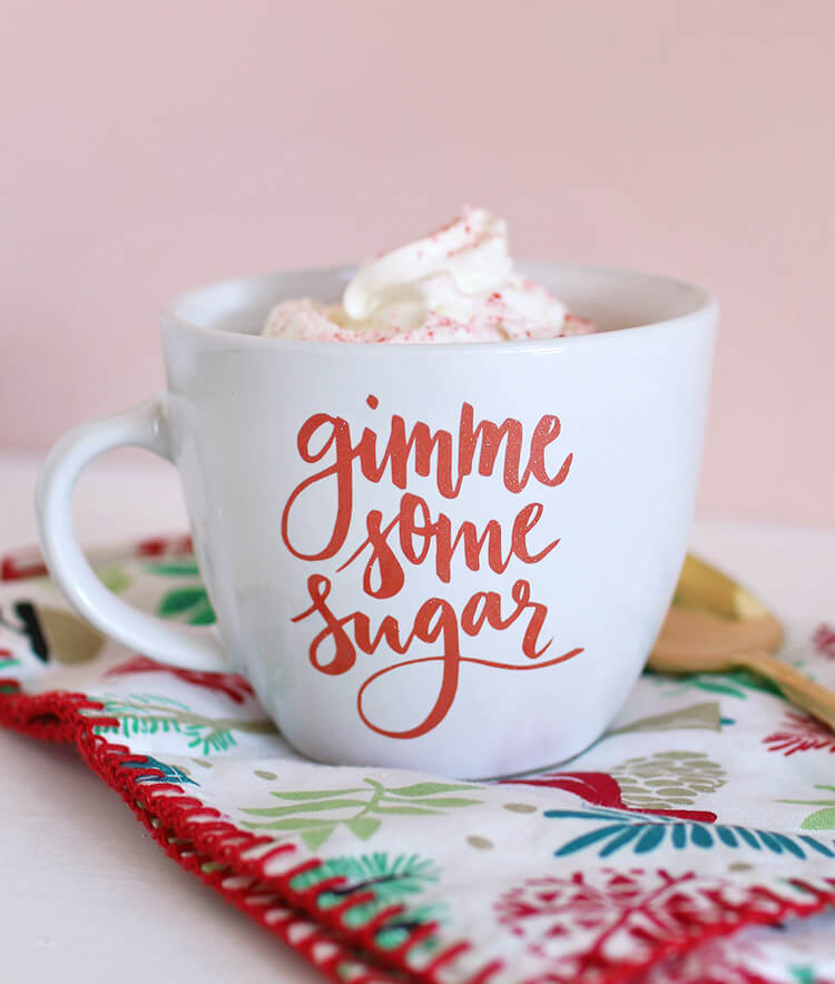 Free svg and silhouette studio cut files - makes adorable "gimme some sugar" baking-themed gifts - DIY mug and DIY dish cloth