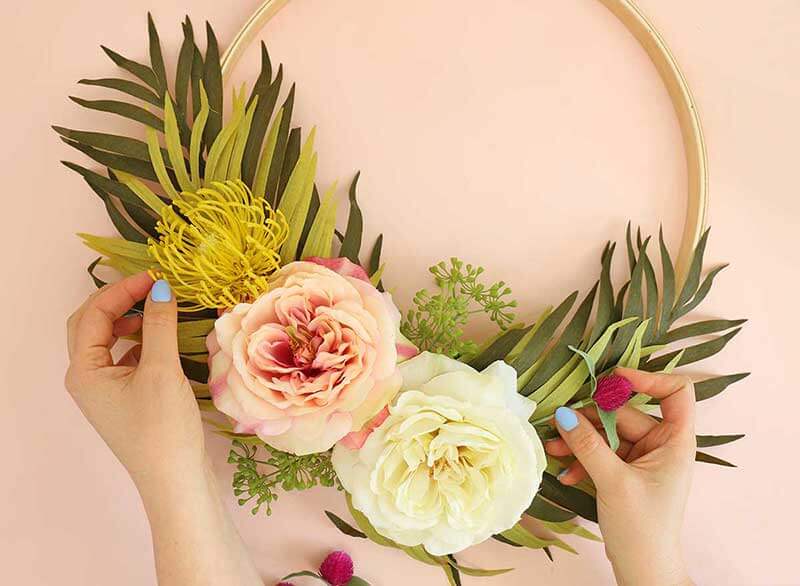 DIY Modern Spring Wreath step two