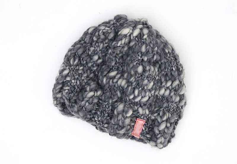 simple thick and thin knit hat finished hat with ribbon