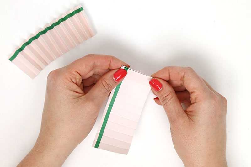accordion fold paper rosette