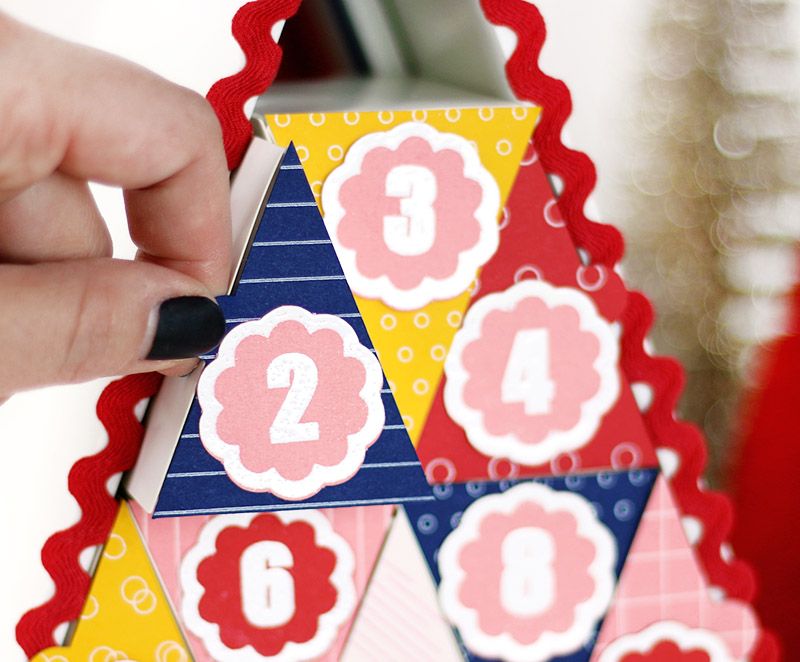 pull box out of silhouette christmas advent calendar