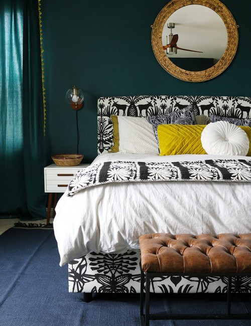 dark teal bedroom ideas detail