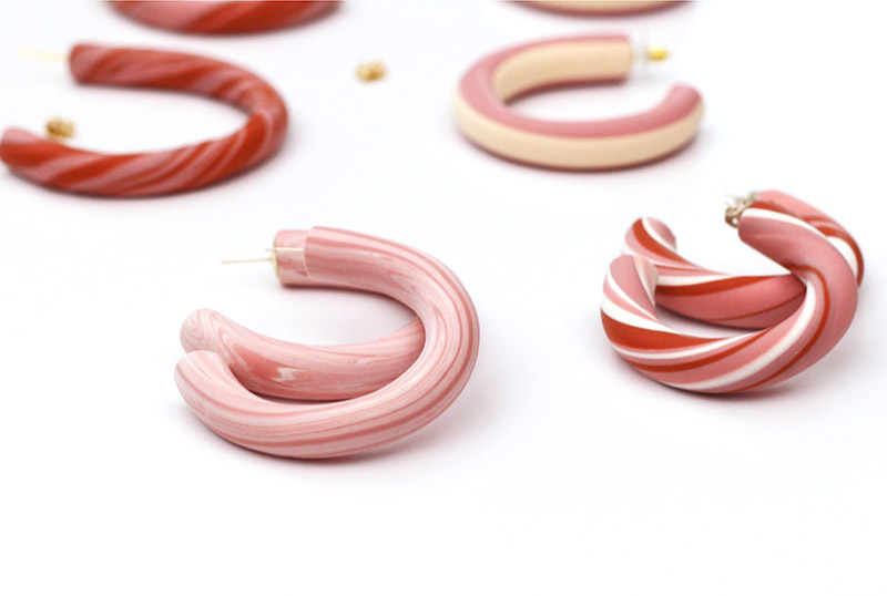 side detail of marbled clay hoop earrings