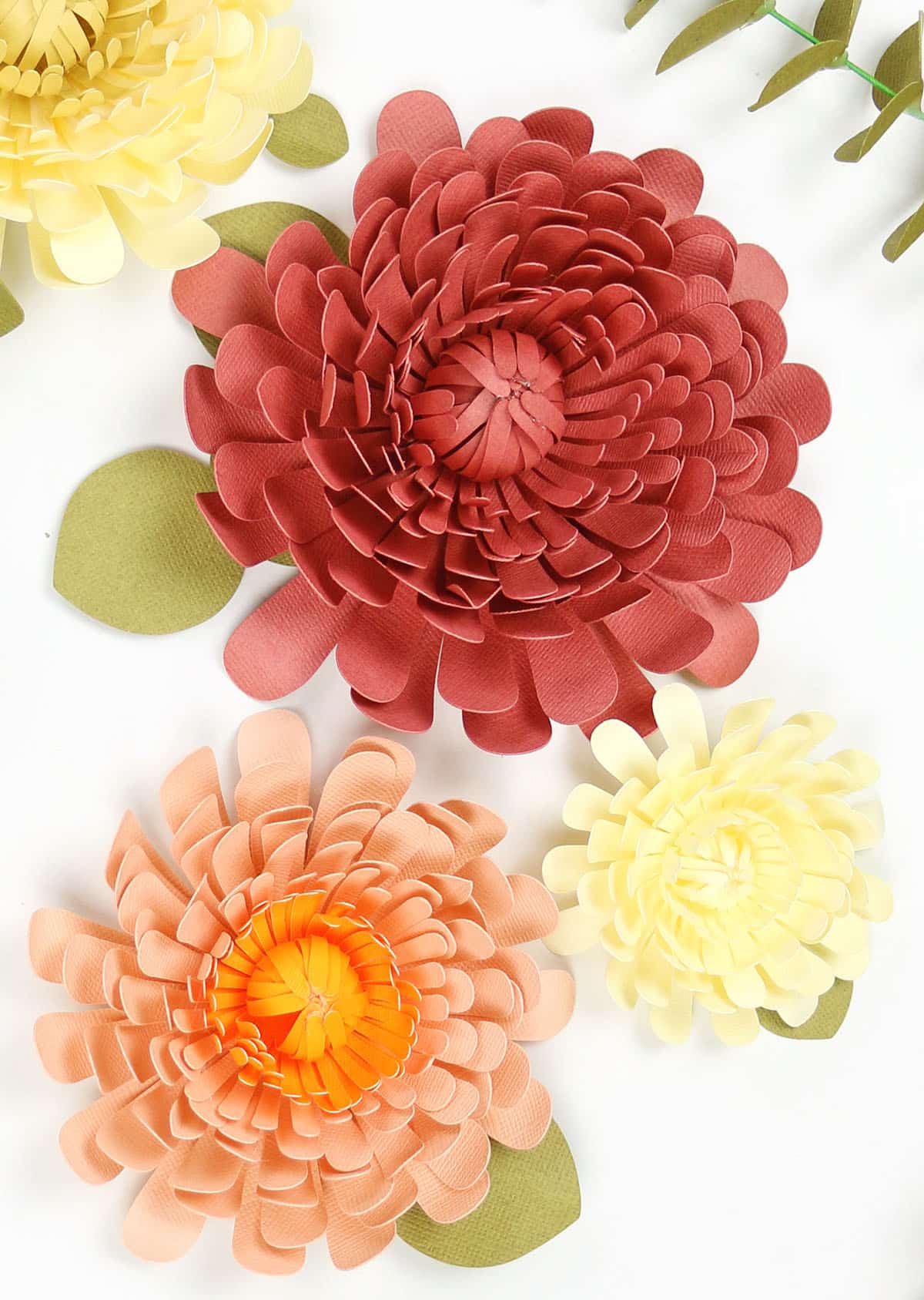 DIY paper chrysanthemums