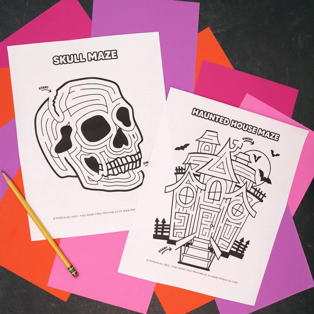 skull and haunted house mazes